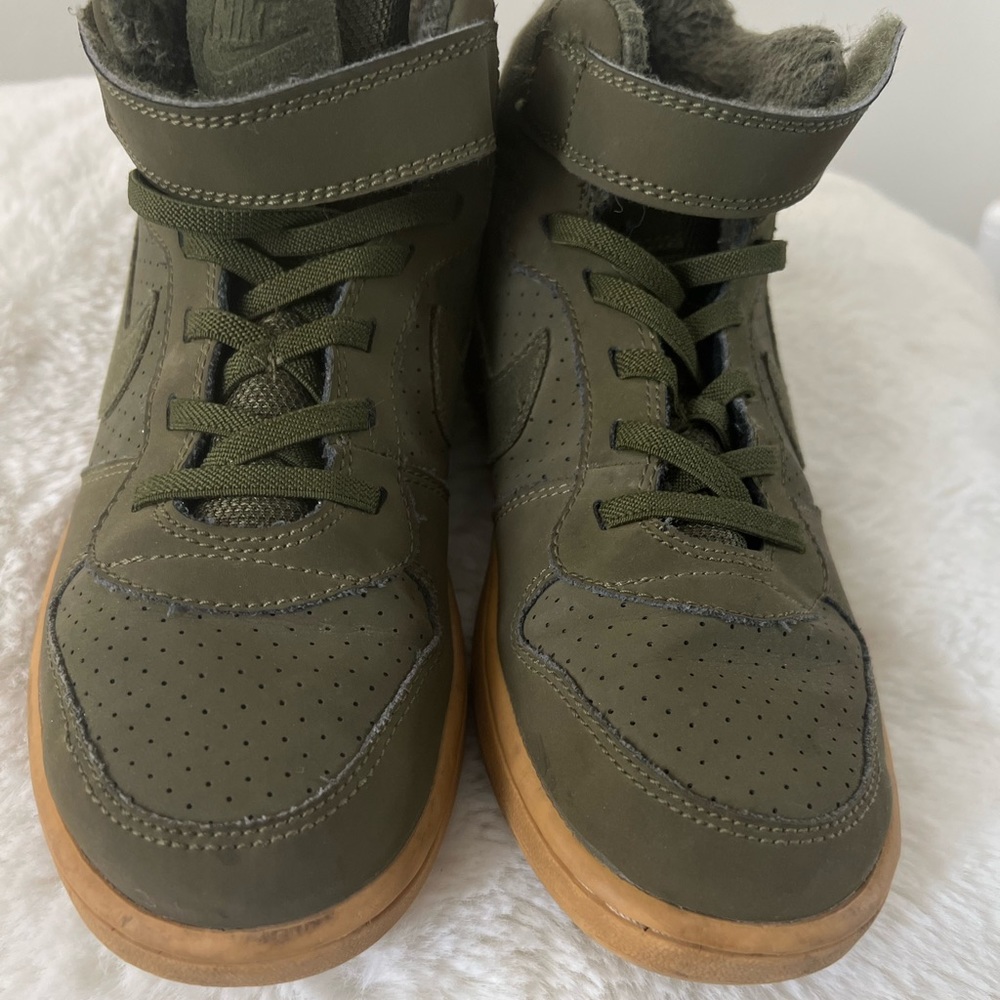 Nike high tops
